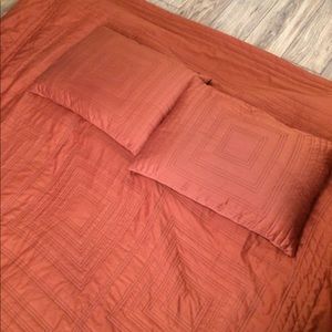 Burnt Orange Full/Queen Duvet Cover & Shams